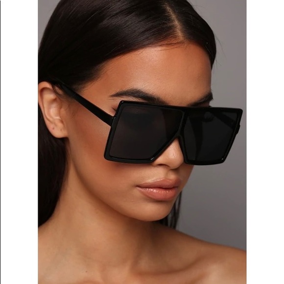 Fashion Nova Accessories - Fashion Nova Oversized Sunglasses - Be There Or Be Square Sunglasses